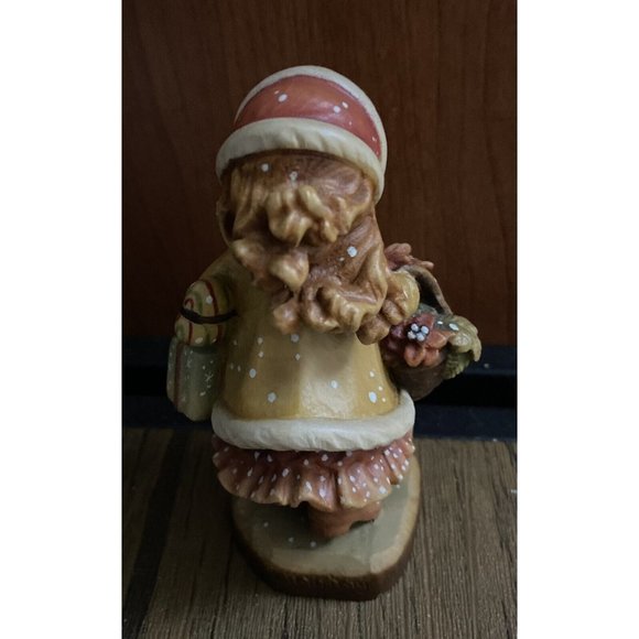 Vtg ANRI Yuletide Cheer Wood Carving Girl & Basket Figurine Signed Christmas - Picture 7 of 13